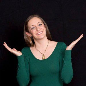 Meet your Posher, Carmen